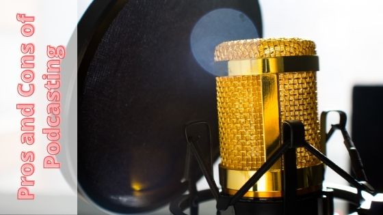 image of a high end podcasting microphone