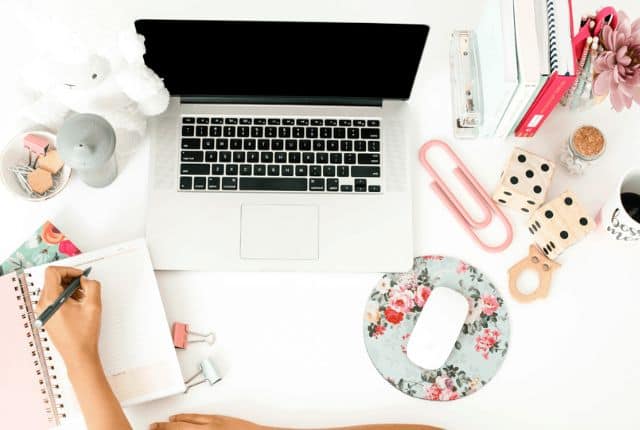 chic working desk